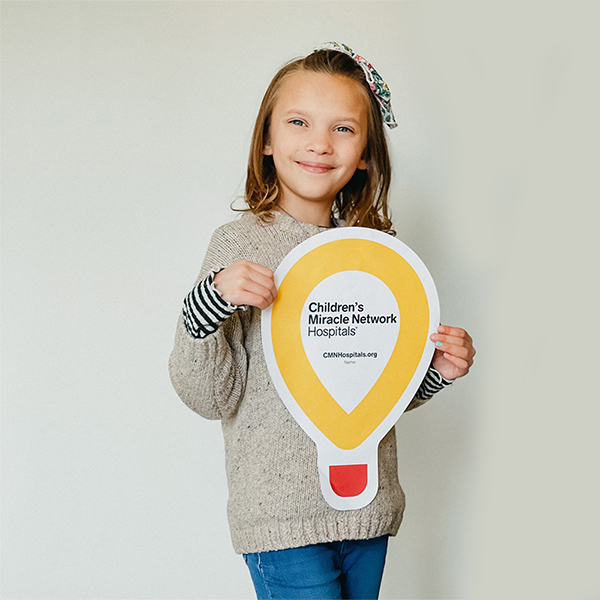 Jade Jade with CMHN Balloon